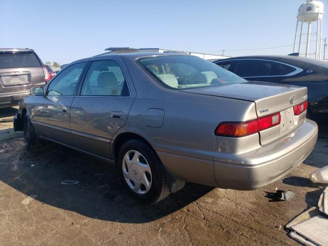 Photo 1 VIN: 4T1BF22K1VU038737 - TOYOTA CAMRY CE 