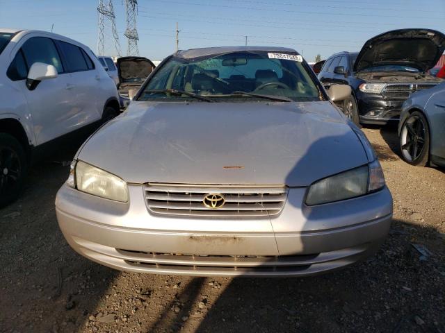 Photo 4 VIN: 4T1BF22K2VU025558 - TOYOTA CAMRY CE 