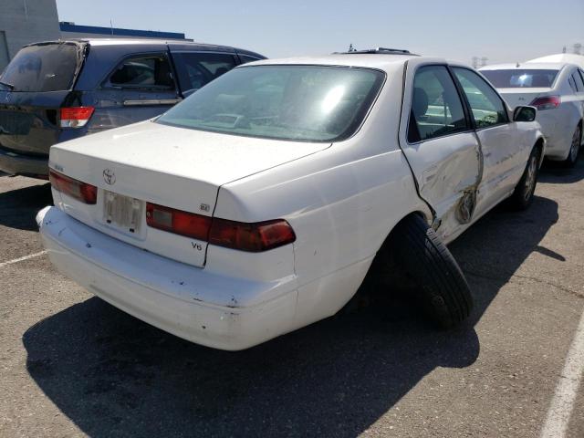 Photo 3 VIN: 4T1BF22K2VU902145 - TOYOTA CAMRY CE 