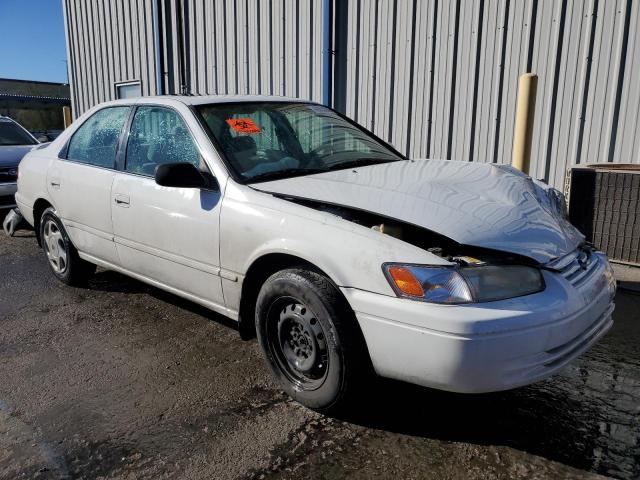 Photo 3 VIN: 4T1BF22K2VU911072 - TOYOTA CAMRY 