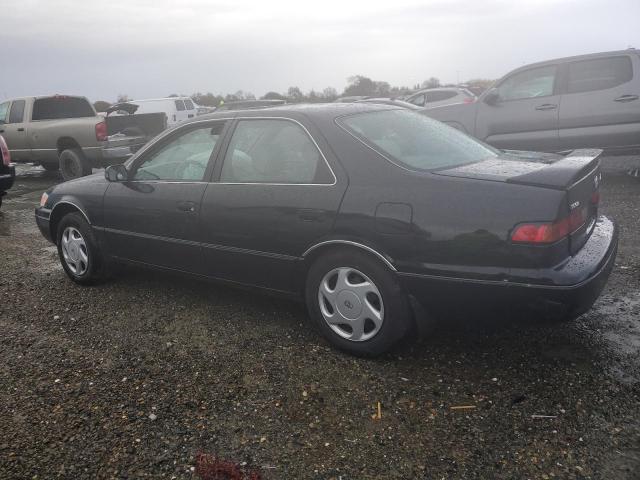 Photo 1 VIN: 4T1BF22K2WU057377 - TOYOTA CAMRY CE 