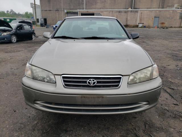 Photo 4 VIN: 4T1BF22K2YU094240 - TOYOTA CAMRY 