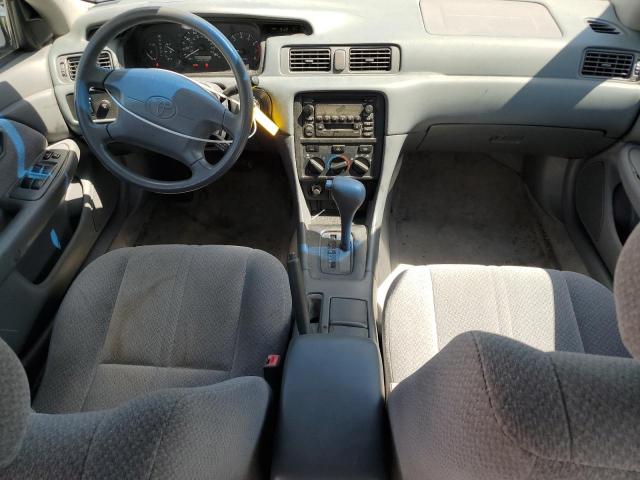 Photo 7 VIN: 4T1BF22K2YU094240 - TOYOTA CAMRY 