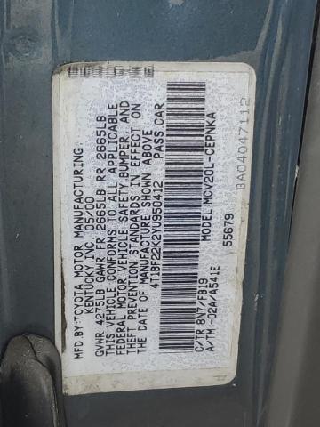 Photo 11 VIN: 4T1BF22K2YU950412 - TOYOTA CAMRY 