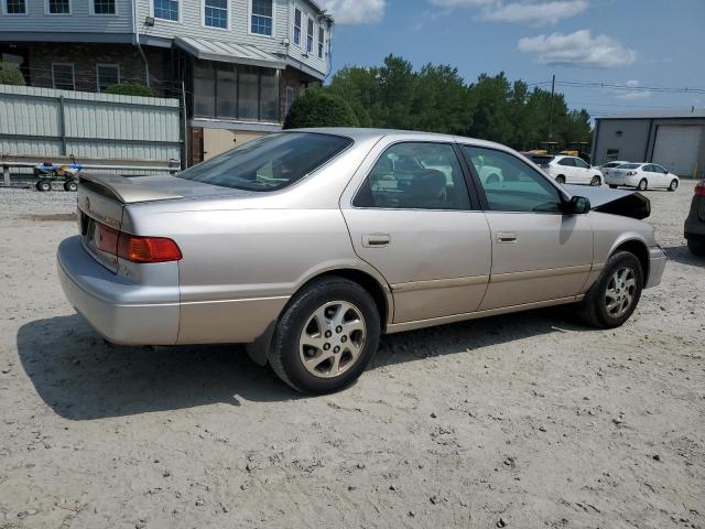 Photo 2 VIN: 4T1BF22K41U958856 - TOYOTA CAMRY LE 