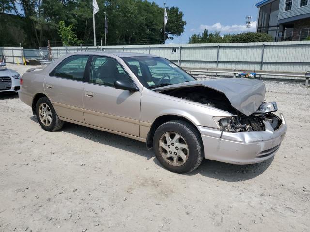 Photo 3 VIN: 4T1BF22K41U958856 - TOYOTA CAMRY LE 