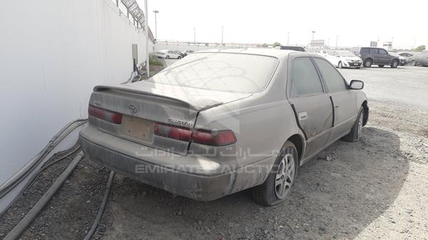 Photo 6 VIN: 4T1BF22K4WU066629 - TOYOTA CAMRY 