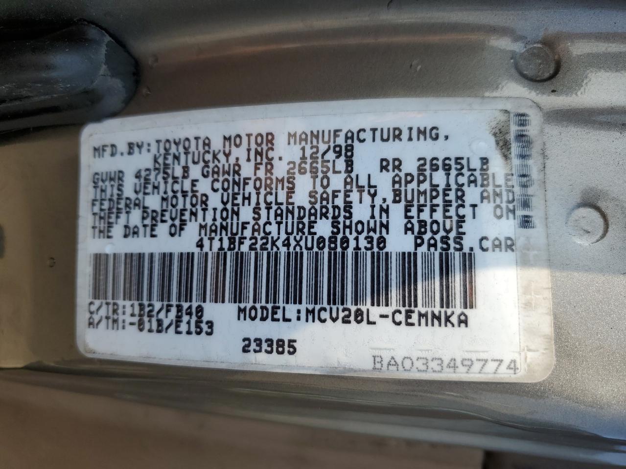 Photo 12 VIN: 4T1BF22K4XU080130 - TOYOTA CAMRY 