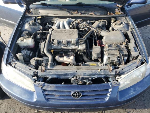 Photo 10 VIN: 4T1BF22K4XU085134 - TOYOTA CAMRY 