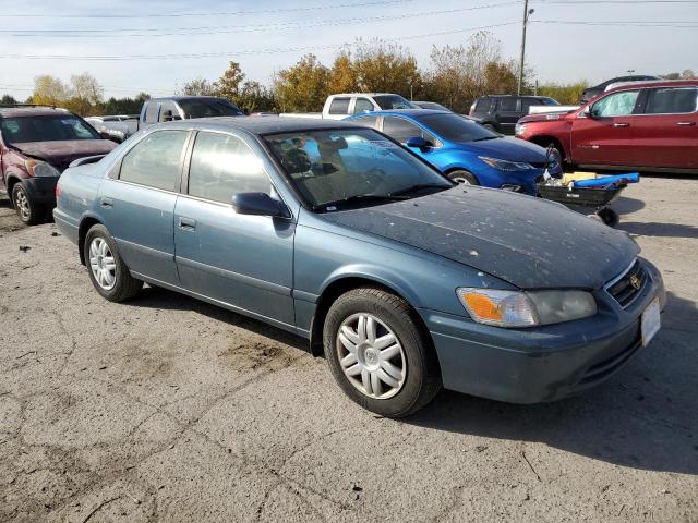 Photo 3 VIN: 4T1BF22K4YU956762 - TOYOTA CAMRY LE 