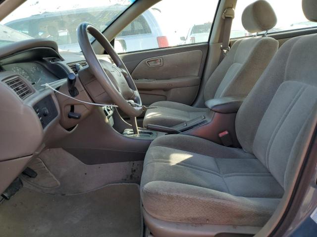 Photo 6 VIN: 4T1BF22K4YU956762 - TOYOTA CAMRY LE 