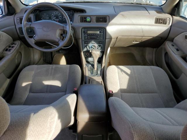 Photo 7 VIN: 4T1BF22K4YU956762 - TOYOTA CAMRY LE 