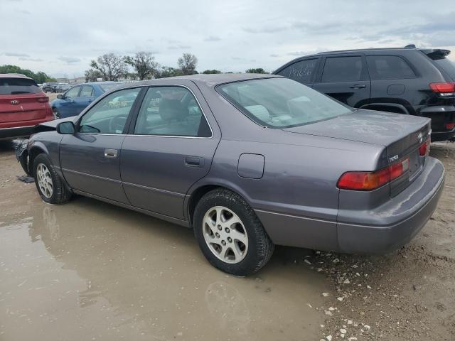 Photo 1 VIN: 4T1BF22K5XU932713 - TOYOTA CAMRY 