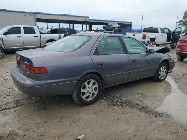 Photo 2 VIN: 4T1BF22K5XU932713 - TOYOTA CAMRY 