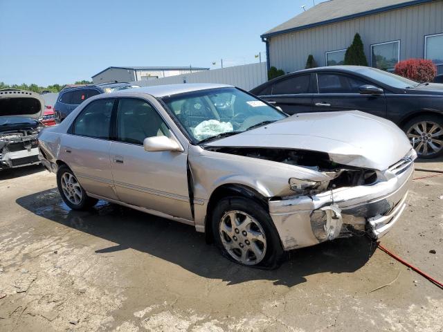 Photo 3 VIN: 4T1BF22K6XU932607 - TOYOTA CAMRY 