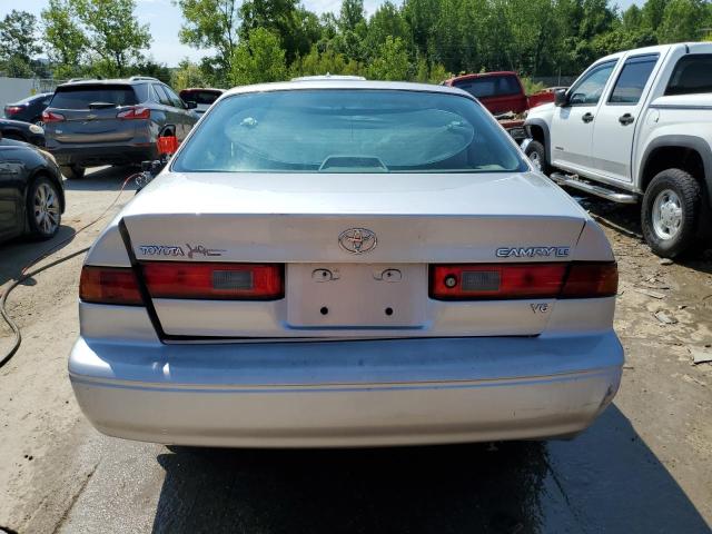 Photo 5 VIN: 4T1BF22K6XU932607 - TOYOTA CAMRY 