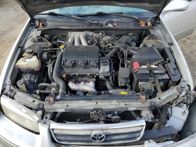 Photo 10 VIN: 4T1BF22K6YU109113 - TOYOTA CAMRY 