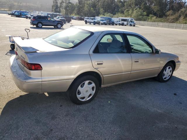 Photo 2 VIN: 4T1BF22K7WU040672 - TOYOTA CAMRY 