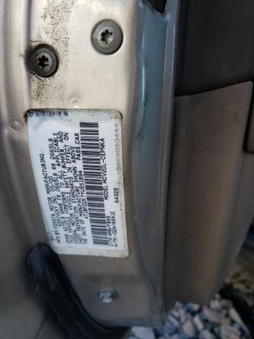 Photo 11 VIN: 4T1BF22K7YU951894 - TOYOTA CAMRY 