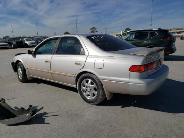 Photo 1 VIN: 4T1BF22K81U115257 - TOYOTA CAMRY 