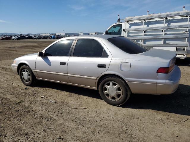 Photo 1 VIN: 4T1BF22K8VU914056 - TOYOTA CAMRY 