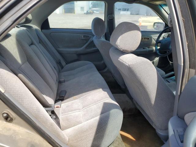 Photo 9 VIN: 4T1BF22K91U121021 - TOYOTA CAMRY 