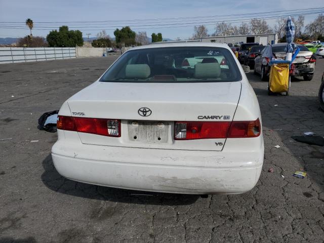 Photo 5 VIN: 4T1BF22K91U970274 - TOYOTA CAMRY LE 