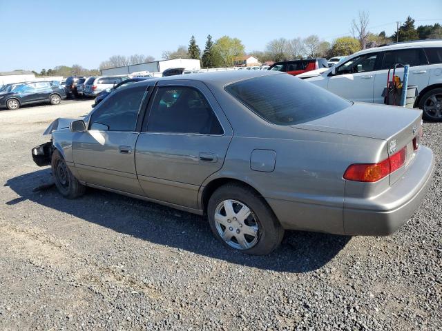 Photo 1 VIN: 4T1BF22K9YU109414 - TOYOTA CAMRY 