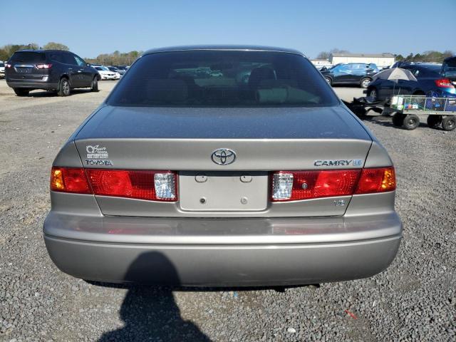 Photo 5 VIN: 4T1BF22K9YU109414 - TOYOTA CAMRY 