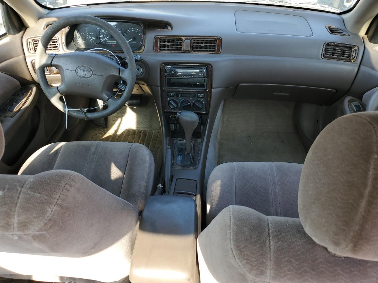 Photo 7 VIN: 4T1BF22KXVU911305 - TOYOTA CAMRY 