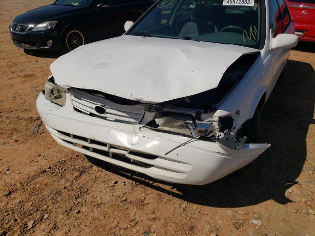 Photo 8 VIN: 4T1BF22KXVU915208 - TOYOTA CAMRY CE 