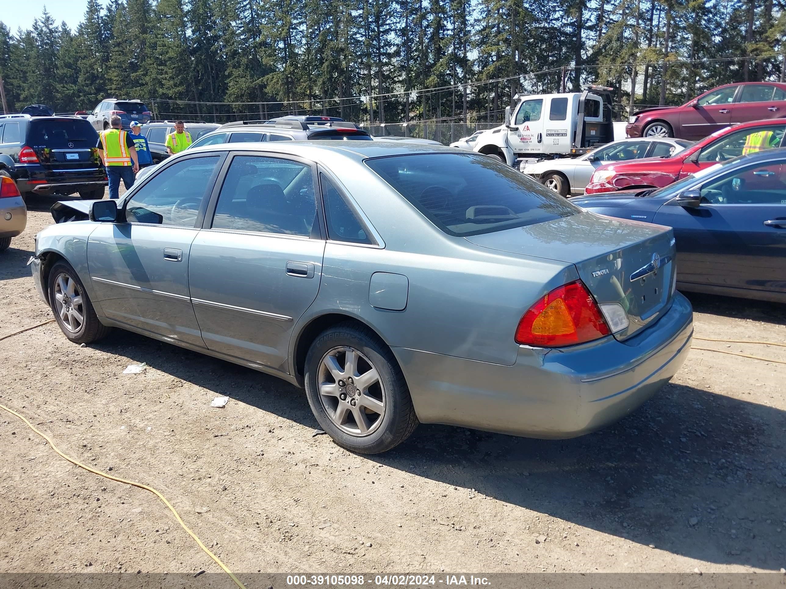 Photo 2 VIN: 4T1BF28B1YU035350 - TOYOTA AVALON 