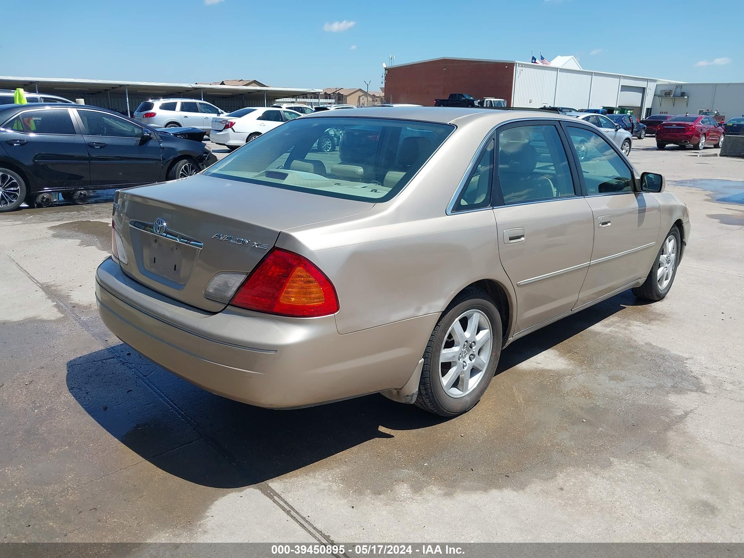 Photo 3 VIN: 4T1BF28B21U153333 - TOYOTA AVALON 