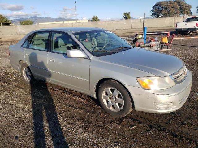 Photo 3 VIN: 4T1BF28B3YU061917 - TOYOTA AVALON 