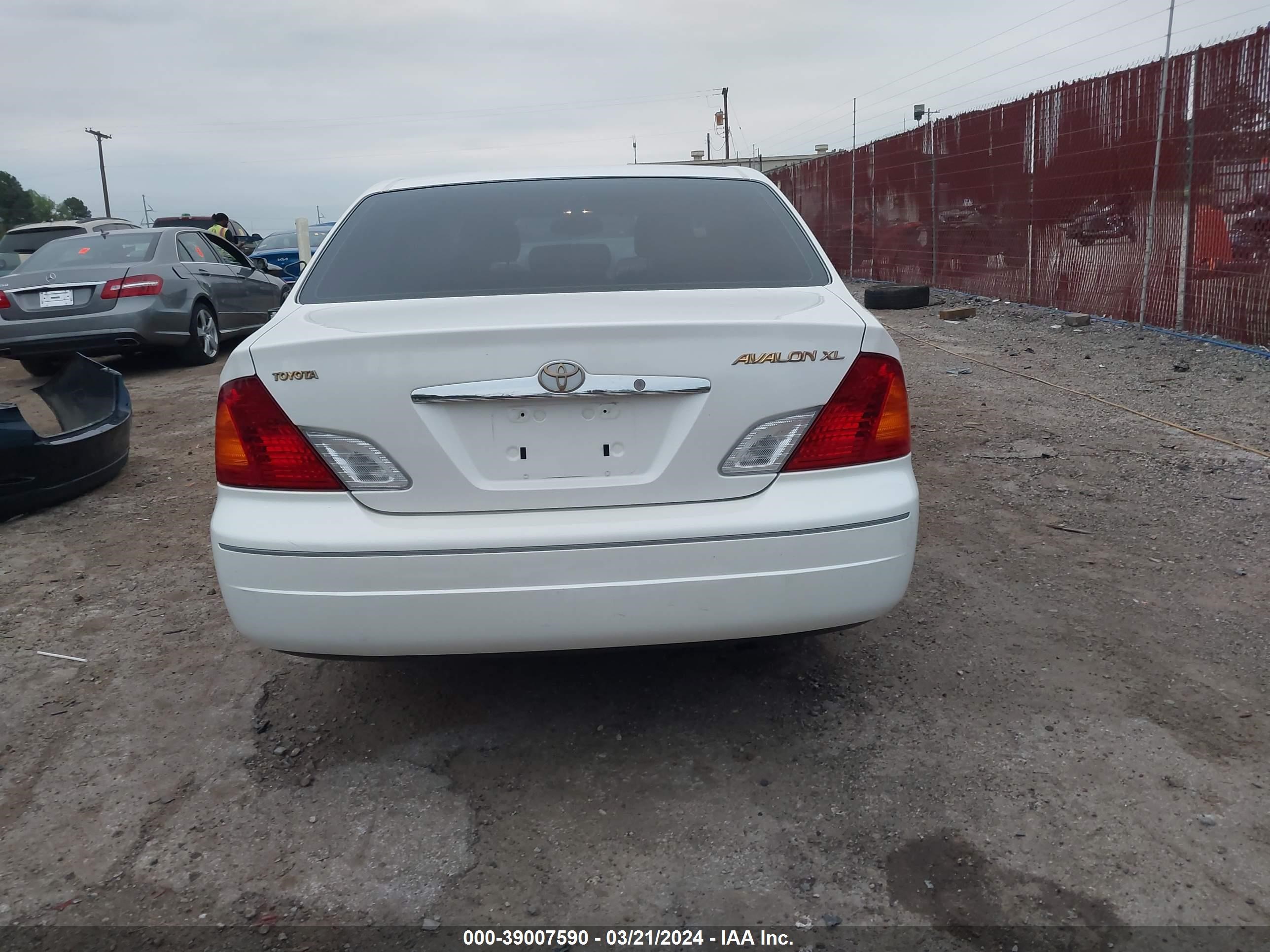 Photo 15 VIN: 4T1BF28B41U115845 - TOYOTA AVALON 