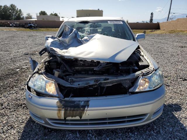 Photo 4 VIN: 4T1BF28B4YU047198 - TOYOTA AVALON 