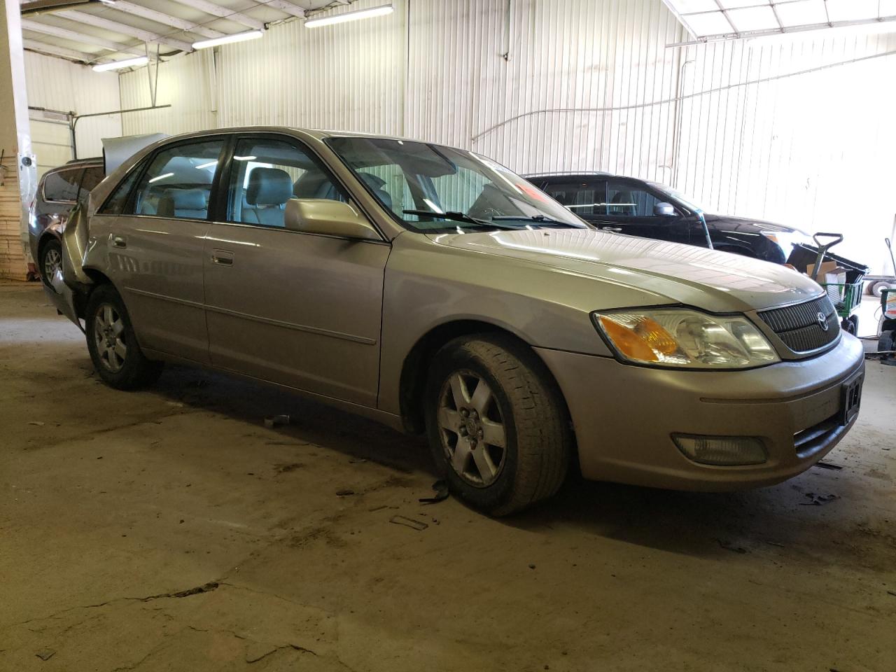 Photo 3 VIN: 4T1BF28B4YU094246 - TOYOTA AVALON 