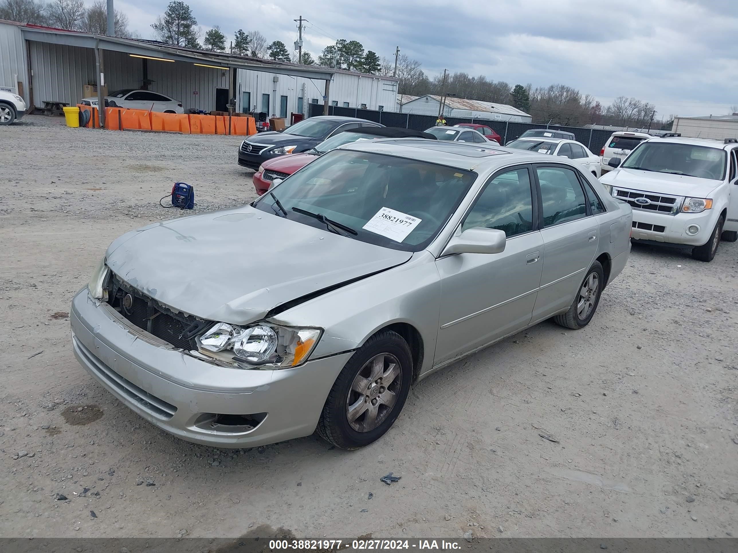 Photo 1 VIN: 4T1BF28B52U229581 - TOYOTA AVALON 