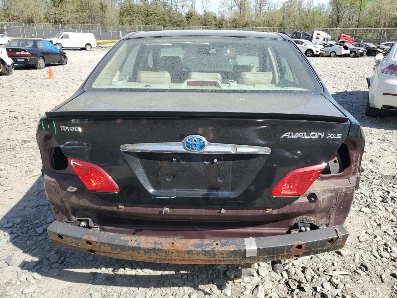 Photo 5 VIN: 4T1BF28B54U388684 - TOYOTA AVALON 