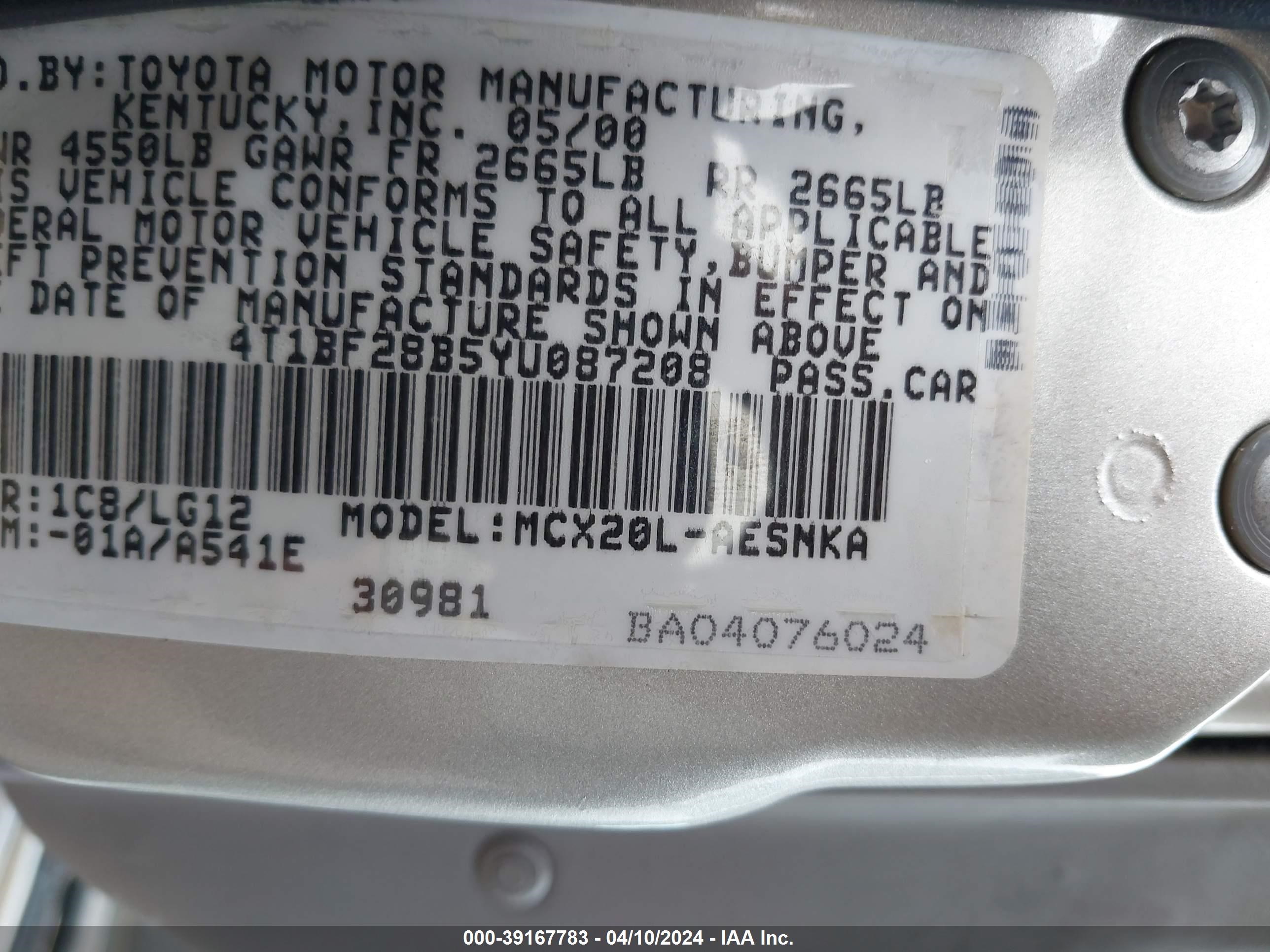 Photo 8 VIN: 4T1BF28B5YU087208 - TOYOTA AVALON 