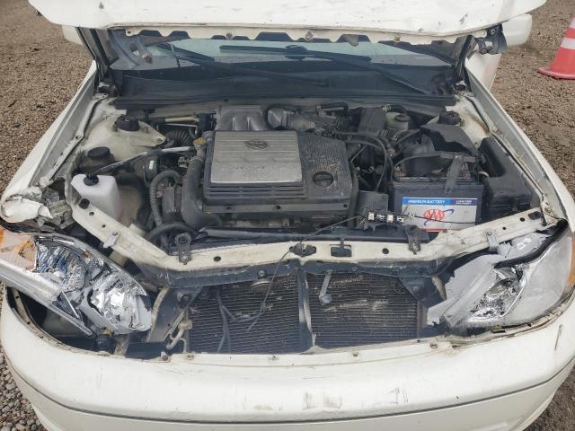 Photo 10 VIN: 4T1BF28B5YU111068 - TOYOTA AVALON XL 