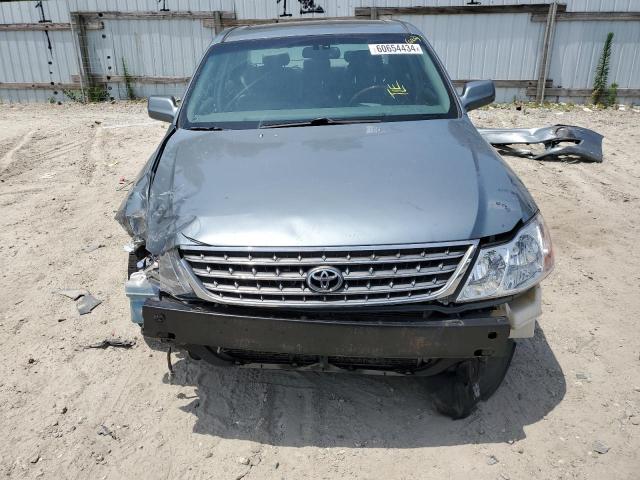 Photo 4 VIN: 4T1BF28B63U268925 - TOYOTA AVALON XL 