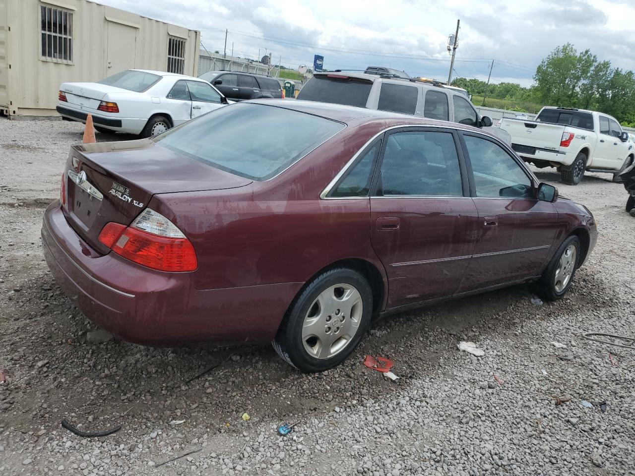 Photo 2 VIN: 4T1BF28B64U362840 - TOYOTA AVALON 