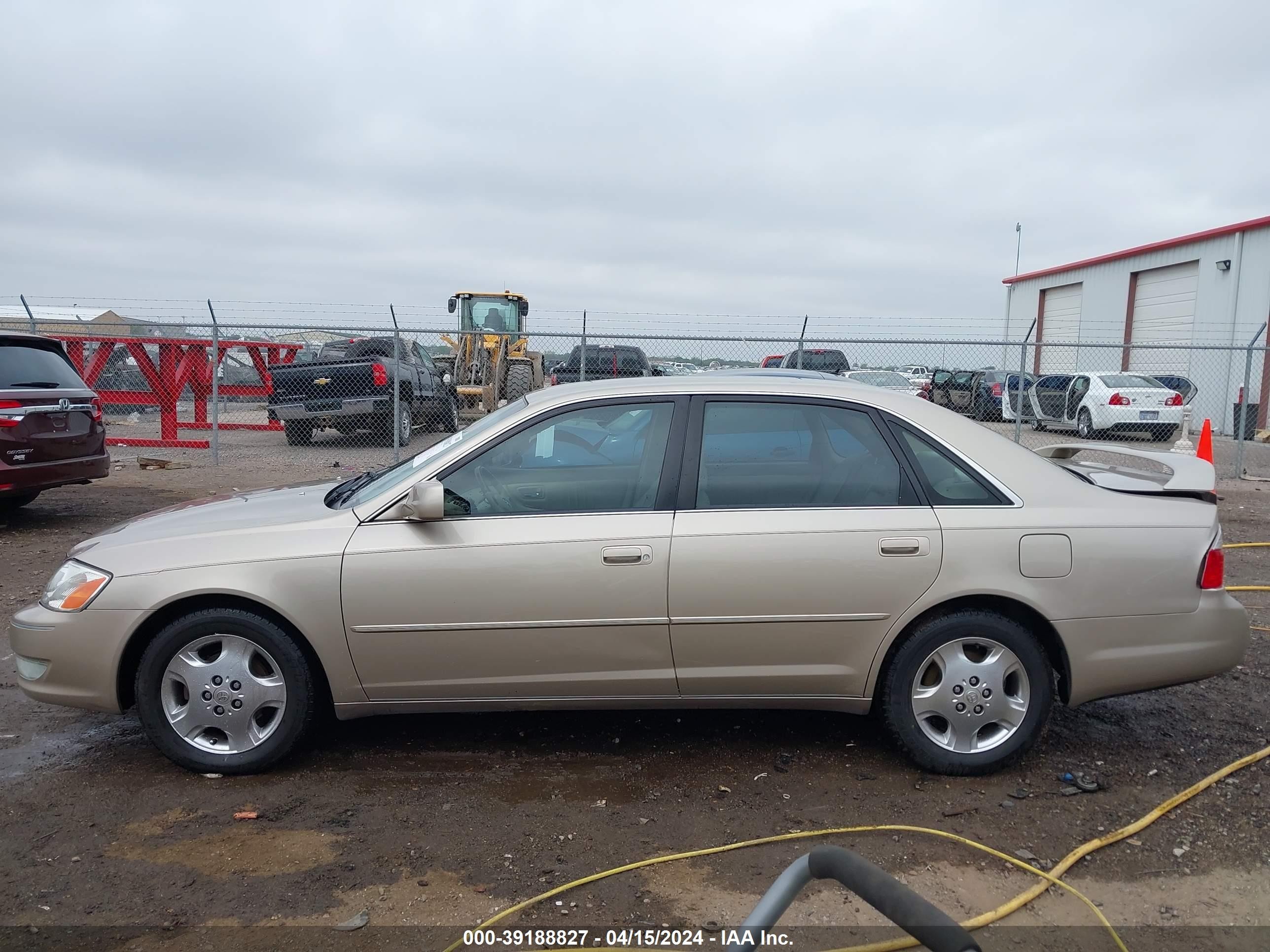 Photo 13 VIN: 4T1BF28B64U365690 - TOYOTA AVALON 