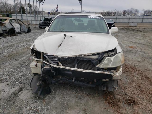 Photo 4 VIN: 4T1BF28B64U390184 - TOYOTA AVALON 