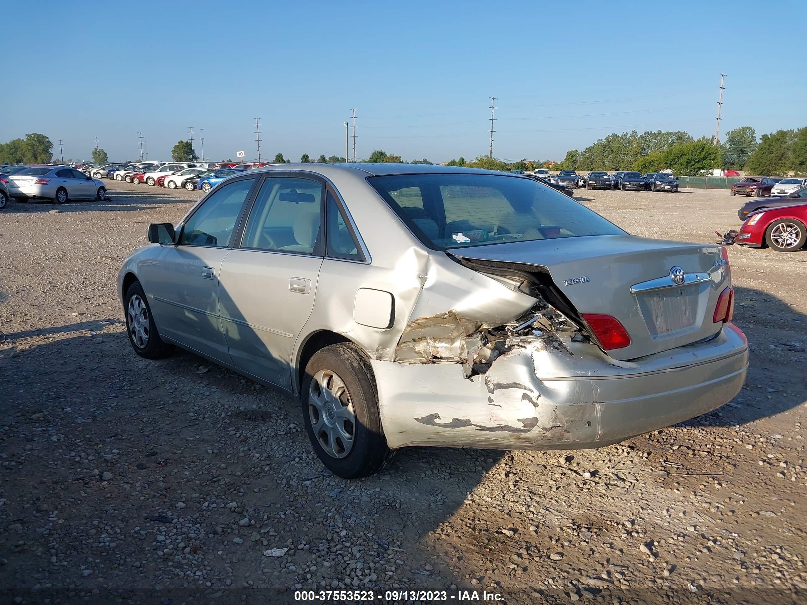 Photo 2 VIN: 4T1BF28B73U311328 - TOYOTA AVALON 