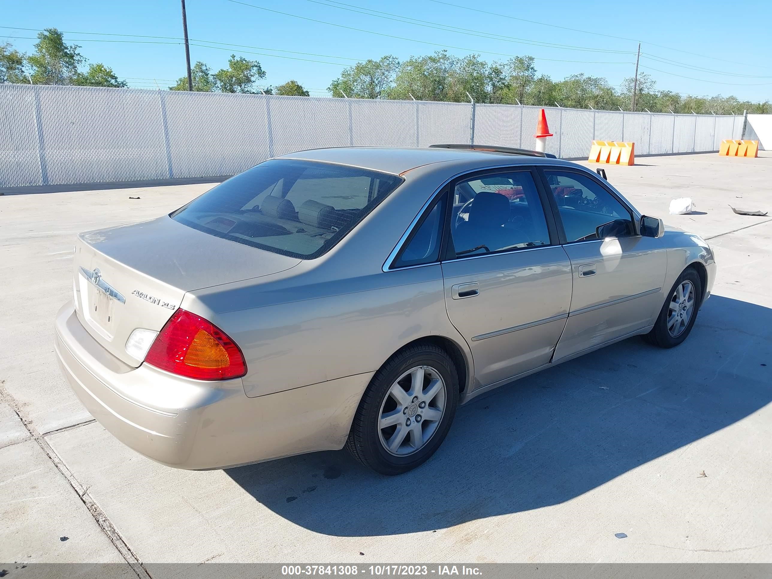 Photo 3 VIN: 4T1BF28B7YU073892 - TOYOTA AVALON 