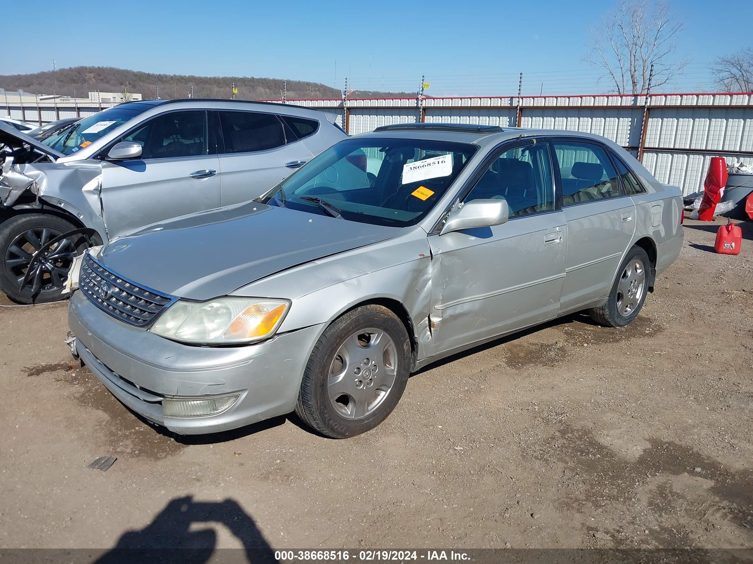 Photo 1 VIN: 4T1BF28B83U333791 - TOYOTA AVALON 