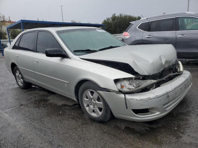 Photo 3 VIN: 4T1BF28B8YU068572 - TOYOTA AVALON 