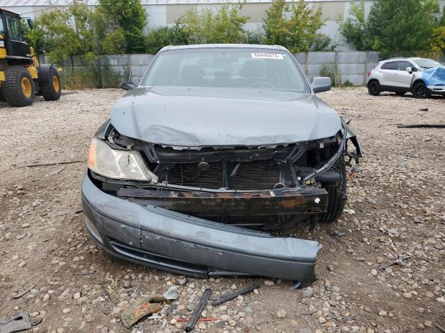 Photo 4 VIN: 4T1BF28B8YU081063 - TOYOTA AVALON XL 